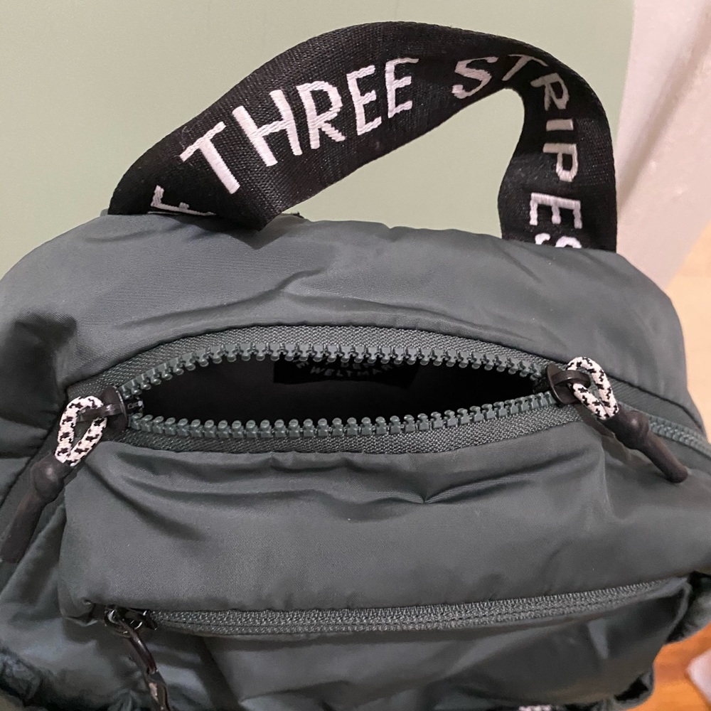 Adidas Back Pack - Picture 4 of 7